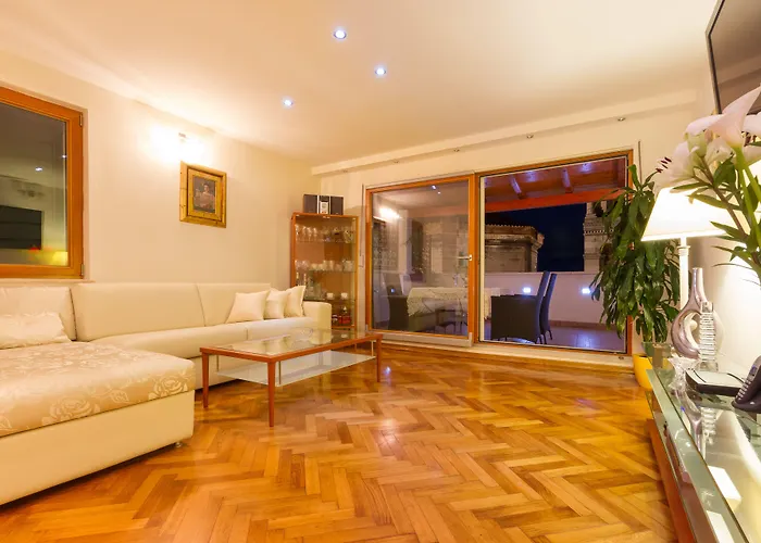 Penthouse Matkovic Apartment *