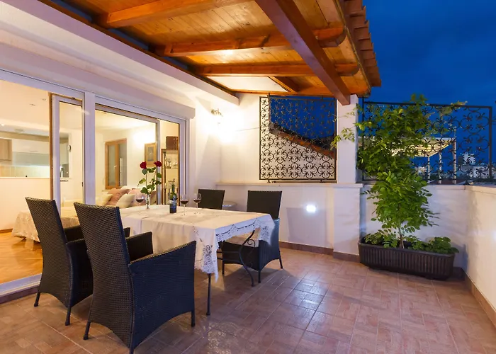 Apartment Penthouse Matkovic