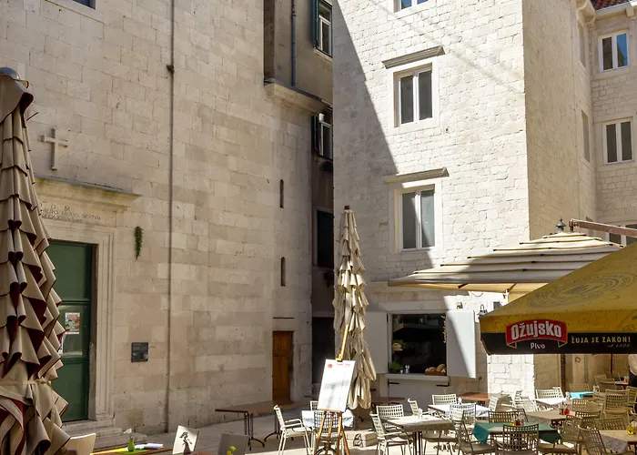 Apartment Penthouse Matkovic *