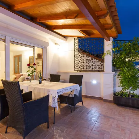 Apartment Penthouse Matkovic