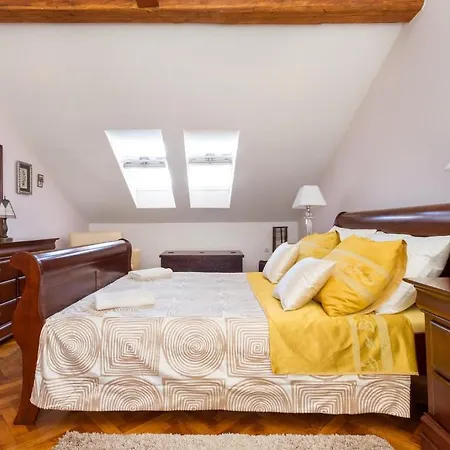 Appartement Penthouse Matkovic *