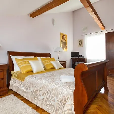 Penthouse Matkovic Apartment *