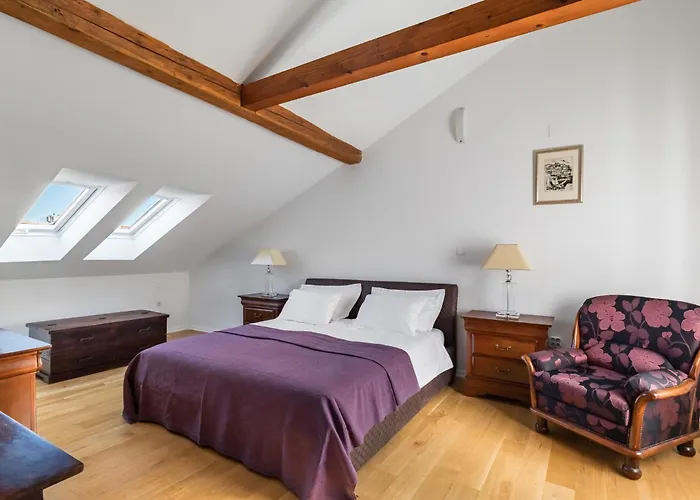 Lägenhet Penthouse Matkovic *