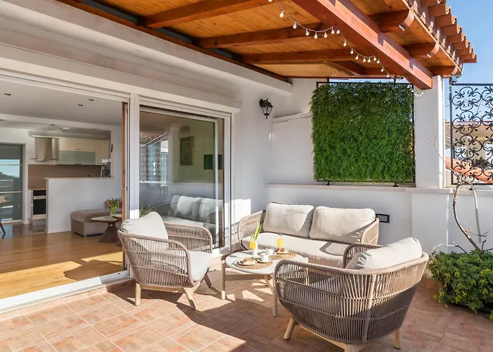 Apartment Penthouse Matkovic *